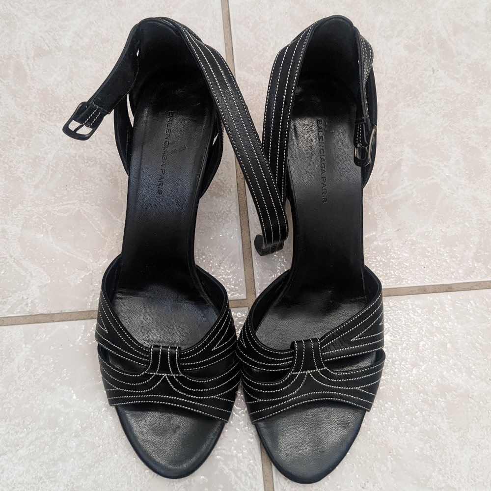 Balenciaga Black Kitten Heels European Size 38 or American 6.5 White Stitching